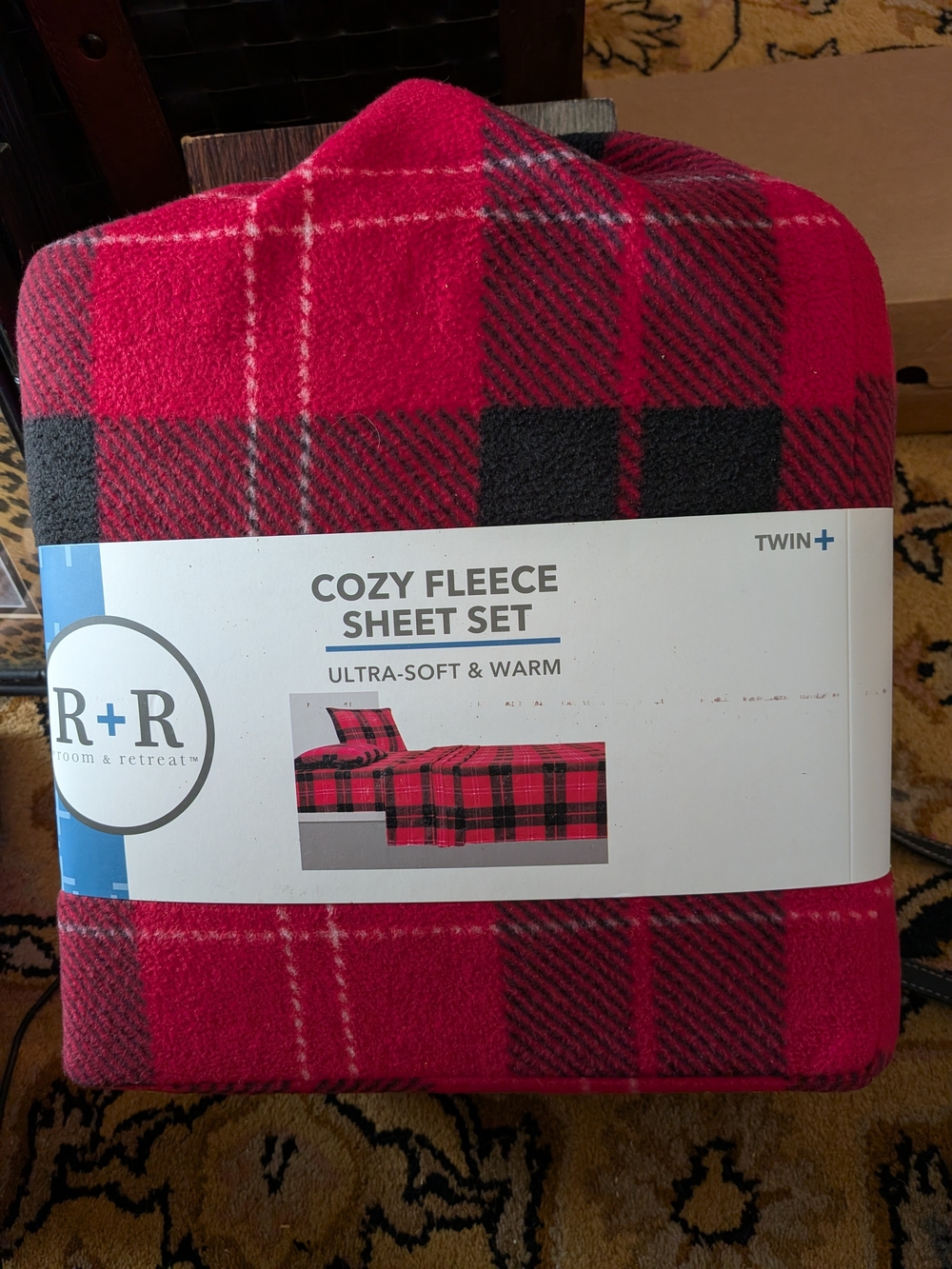 R+R Cozy Fleece Sheet Set - Red & Black Plaid (Twin)